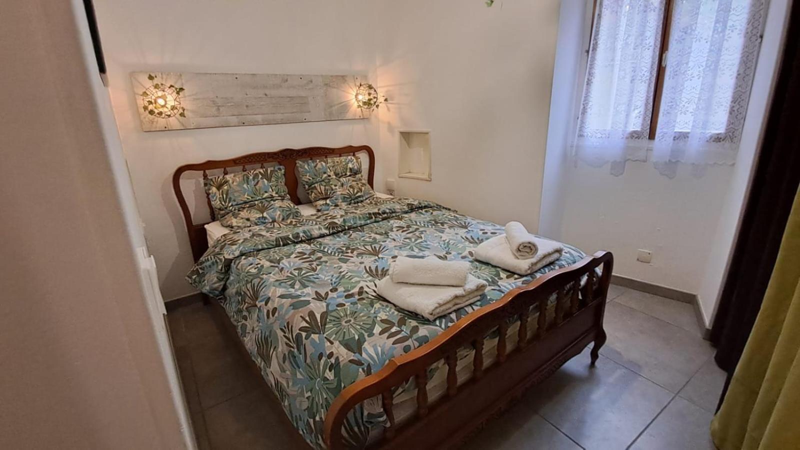 Joli Avec Cour Interieure Appartement *